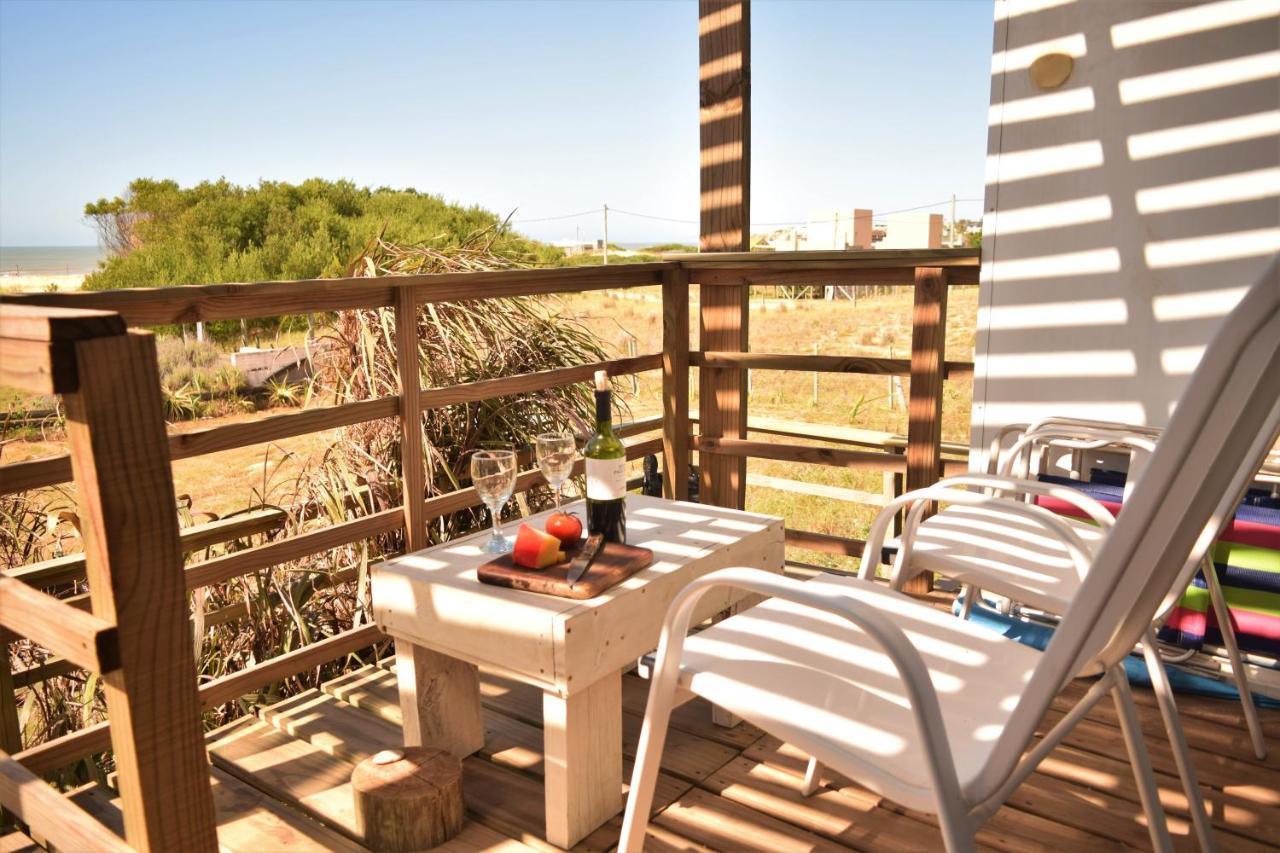 El Palafito Aparthotel La Pedrera Luaran gambar