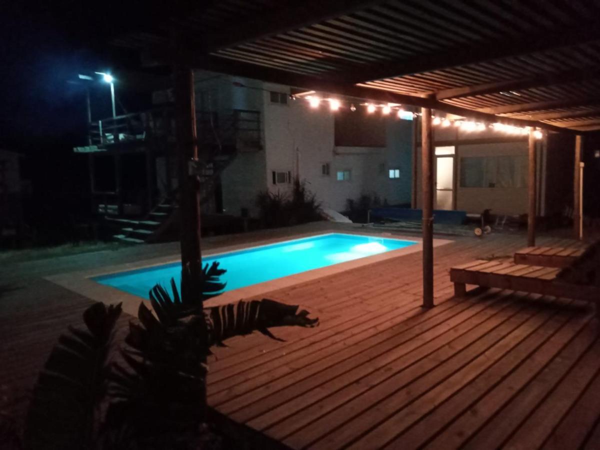 El Palafito Aparthotel La Pedrera Luaran gambar
